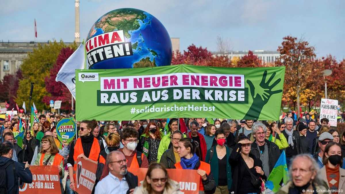 क्या ऊर्जा संकट के कारण पिछड़ जाएगा जर्मन उद्योग